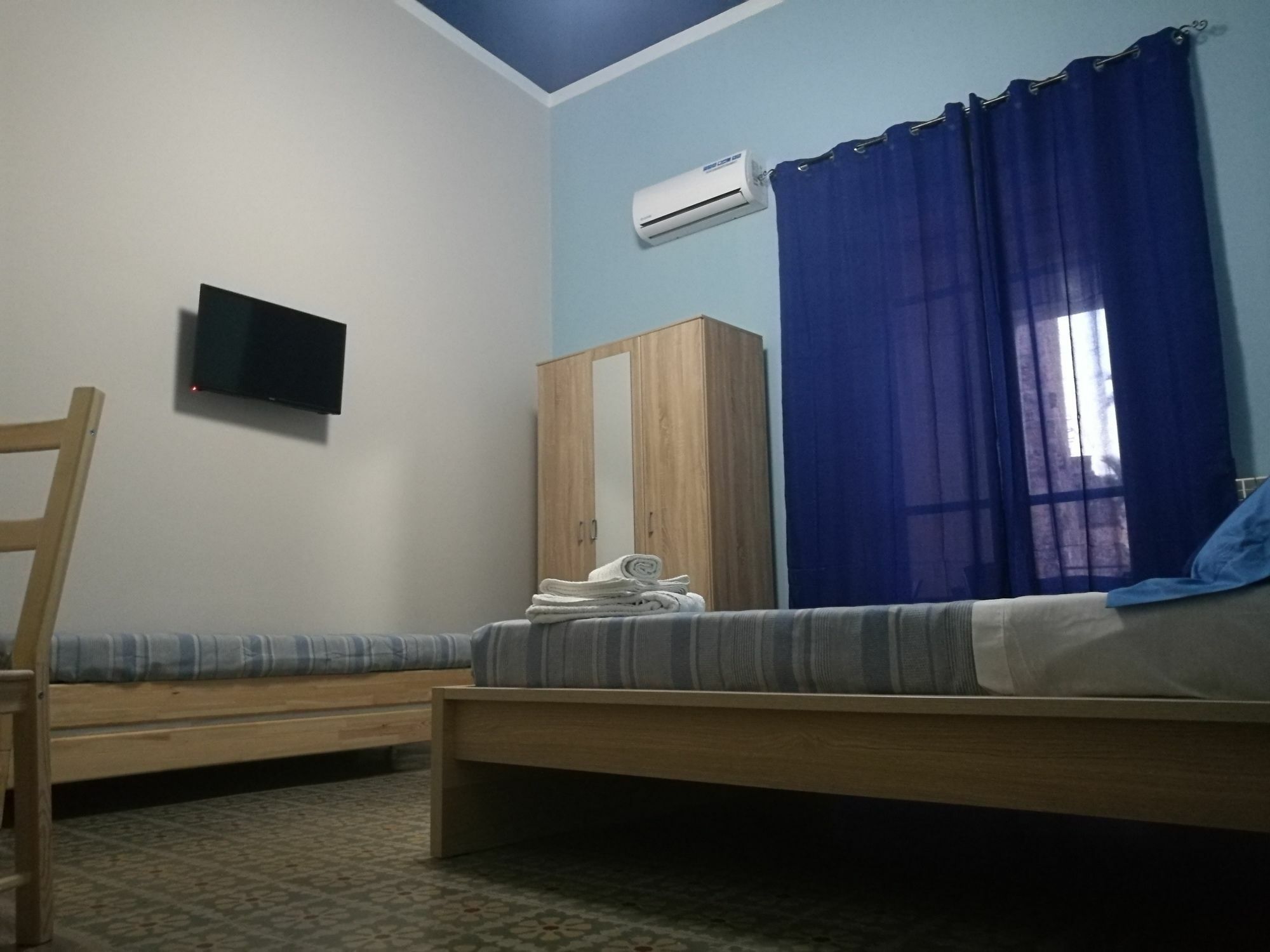 Volturno 106 Bed & Breakfast ปาแลร์โม ภายนอก รูปภาพ